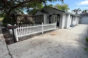514 Churchill Rd, West Palm Beach, FL 33405 - Photo 2