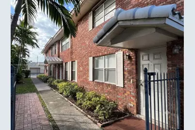 9696 NW 35th Street, Coral Springs, FL 33065 - Photo 1