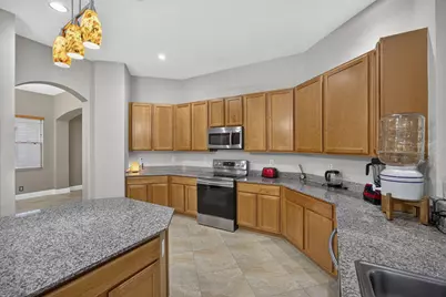 742 Cresta Circle, West Palm Beach, FL 33413 - Photo 12