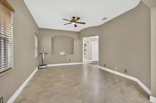 742 Cresta Cir, West Palm Beach, FL 33413 - Photo 8