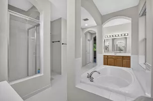 742 Cresta Cir, West Palm Beach, FL 33413 - Photo 28