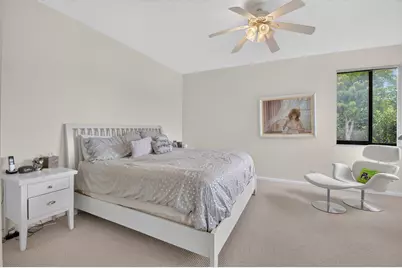 19271 Sabal Lake Drive, Boca Raton, FL 33434 - Photo 14