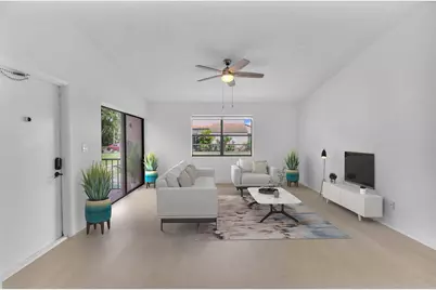 12359 NW 11th Court, Pembroke Pines, FL 33026 - Photo 4