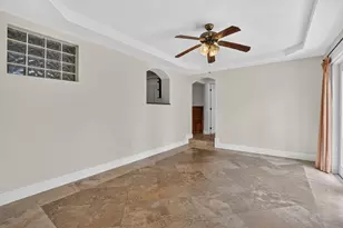2250 NE 4th Ct, Boca Raton, FL 33431 - Photo 16