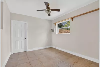 2250 NE 4th Court, Boca Raton, FL 33431 - Photo 30