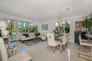 3233 NE 34th St, Fort Lauderdale, FL 33308 - Photo 1