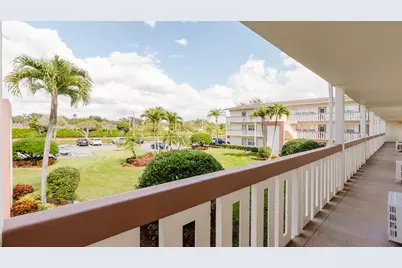 272 Preston Way, Boca Raton, FL 33434 - Photo 10