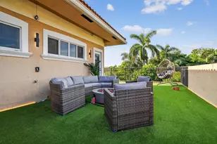 1705 NE 11th St, Fort Lauderdale, FL 33304 - Photo 32