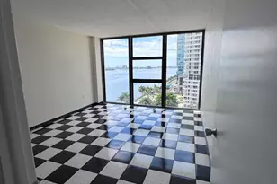 600 NE 36th St, Miami, FL 33137 - Photo 22