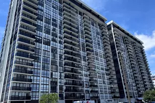 600 NE 36th St, Miami, FL 33137 - Photo 1