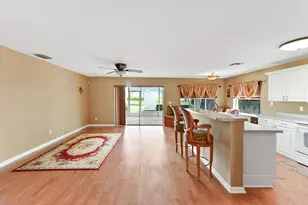 6205 Lansdowne Cir, Boynton Beach, FL 33472 - Photo 8