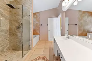 6205 Lansdowne Cir, Boynton Beach, FL 33472 - Photo 28