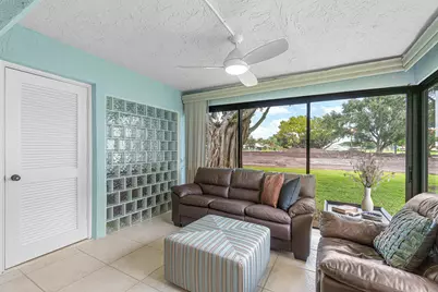 27 Stratford Lane W #D, Boynton Beach, FL 33436 - Photo 14