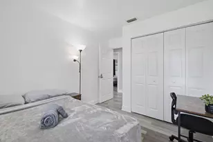 4862 Andros Dr, West Palm Beach, FL 33407 - Photo 8