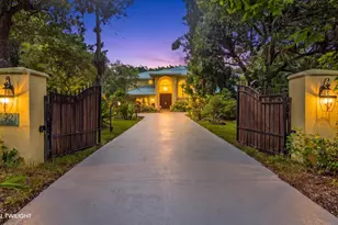 92 Squire Dr, Wellington, FL 33414 - Photo 2