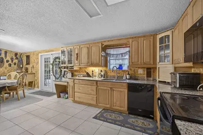15182 Steffen Lane, Loxahatchee Groves, FL 33470 - Photo 4