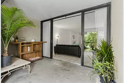 2800 N 46th Avenue #A404, Hollywood, FL 33021 - Photo 16