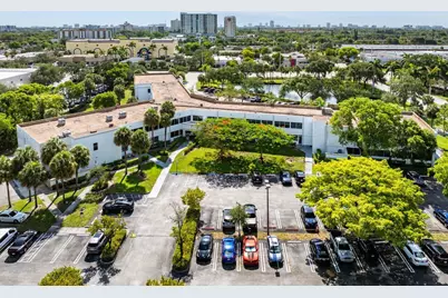 555 SW 12th Avenue #206, Pompano Beach, FL 33069 - Photo 6