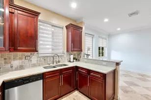 21429 NW 13th Ct, Miami Gardens, FL 33169 - Photo 16