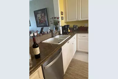 14 Harbour Isle Drive W #301, Fort Pierce, FL 34949 - Photo 2