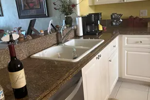14 Harbour Isle Dr W, Fort Pierce, FL 34949 - Photo 2