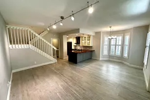 262 Iris Dr, Jupiter, FL 33458 - Photo 2