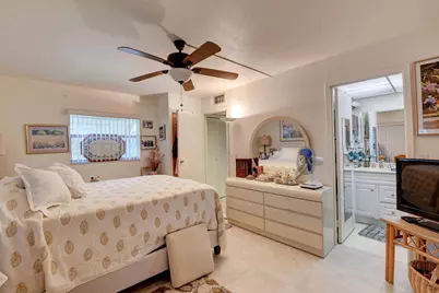 450 Brittany Drive, Delray Beach, FL 33446 - Photo 6