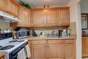 450 Brittany Dr, Delray Beach, FL 33446 - Photo 2