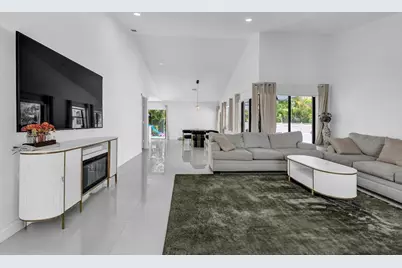 21641 Sutters Lane, Boca Raton, FL 33428 - Photo 6
