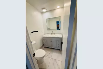 12134 Regal Court E, Wellington, FL 33414 - Photo 10