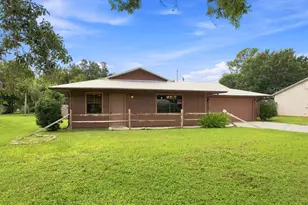 7405 Brookline Ave, Fort Pierce, FL 34951 - Photo 1