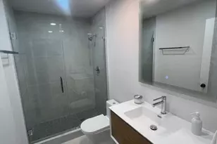 10101 Costa Del Sol Blvd, Doral, FL 33178 - Photo 18