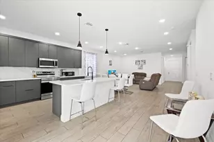 200 Marie Dr, West Palm Beach, FL 33415 - Photo 14