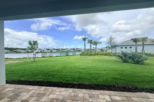10400 SW Highpointe Dr, Stuart, FL 34997 - Photo 2