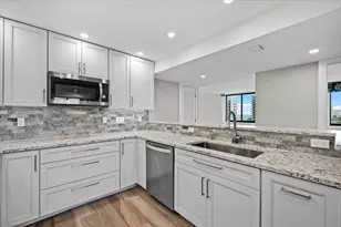 911 Ocean Dr, Juno Beach, FL 33408 - Photo 14