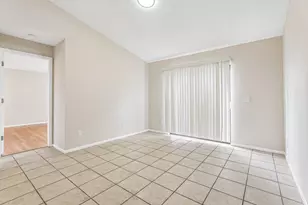 126 Garden Cove Ct, Orlando, FL 32835 - Photo 10