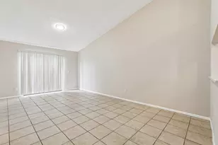 126 Garden Cove Ct, Orlando, FL 32835 - Photo 8