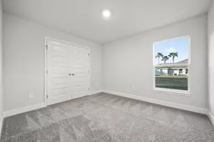 292 SW Ridgecrest Dr, Port Saint Lucie, FL 34953 - Photo 14