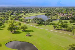 2007 Palm Beach Trace Dr, Royal Palm Beach, FL 33411 - Photo 36