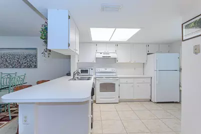 2007 Palm Beach Trace Drive #2007, Royal Palm Beach, FL 33411 - Photo 8