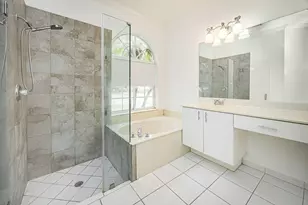 10704 Oak Bend Way, Wellington, FL 33414 - Photo 26