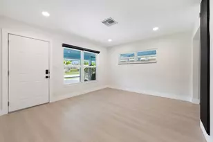 5296 NE 2nd Terrace, Oakland Park, FL 33334 - Photo 8