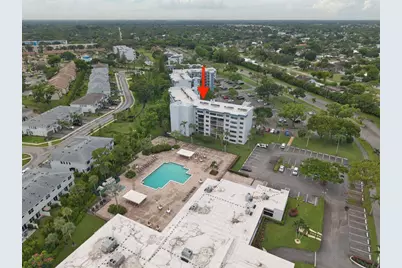 4640 Lucerne Lakes Boulevard W #404, Lake Worth, FL 33467 - Photo 34