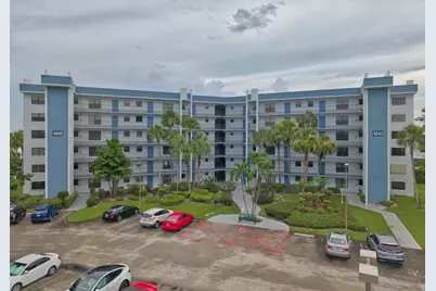 4640 Lucerne Lakes Boulevard W #404, Lake Worth, FL 33467 - Photo 30