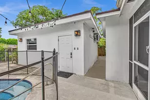 2001 N 52nd Ave, Hollywood, FL 33021 - Photo 34