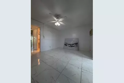 352 Sheffield O, West Palm Beach, FL 33417 - Photo 10