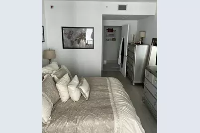 55 SW 9th Street #3209, Miami, FL 33130 - Photo 8