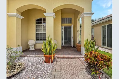 11131 Laurel Walk Road, Wellington, FL 33449 - Photo 6