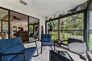 7956 Eastlake Dr, Boca Raton, FL 33433 - Photo 6