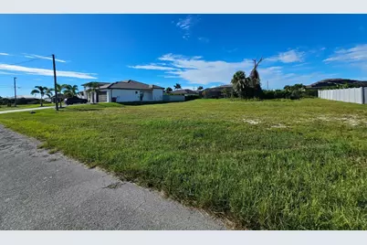 3437 NW 18th Street, Cape Coral, FL 33993 - Photo 8
